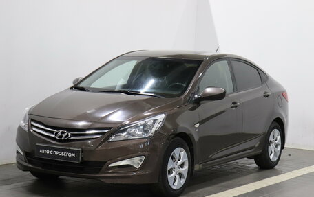 Hyundai Solaris II рестайлинг, 2016 год, 1 000 000 рублей, 5 фотография