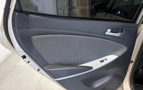 Hyundai Solaris II рестайлинг, 2013 год, 850 000 рублей, 14 фотография