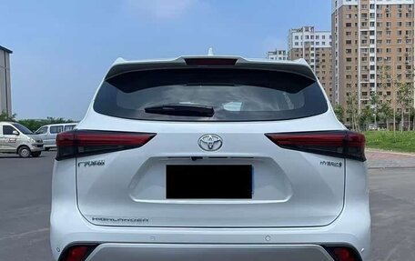Toyota Highlander, 2026 год, 6 280 000 рублей, 5 фотография