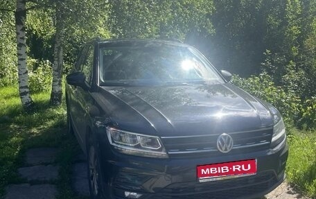Volkswagen Tiguan II, 2018 год, 2 900 000 рублей, 1 фотография