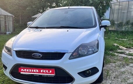 Ford Focus II рестайлинг, 2009 год, 735 000 рублей, 3 фотография