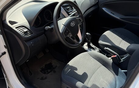 Hyundai Solaris II рестайлинг, 2016 год, 1 050 000 рублей, 11 фотография