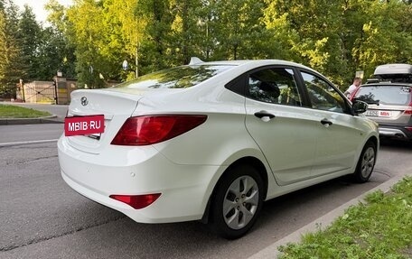 Hyundai Solaris II рестайлинг, 2016 год, 1 050 000 рублей, 4 фотография