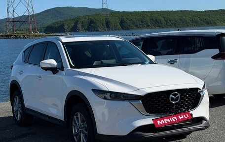 Mazda CX-5 II, 2023 год, 2 300 000 рублей, 3 фотография