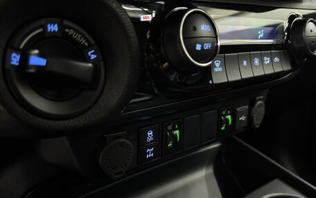 Toyota Hilux VIII, 2025 год, 7 300 000 рублей, 14 фотография