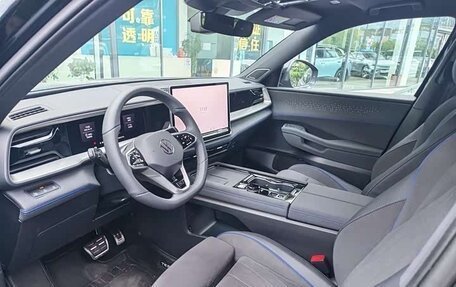 Volkswagen Teramont, 2026 год, 5 600 000 рублей, 4 фотография