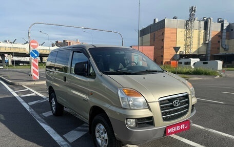 Hyundai H-1 II рестайлинг, 2006 год, 799 000 рублей, 1 фотография