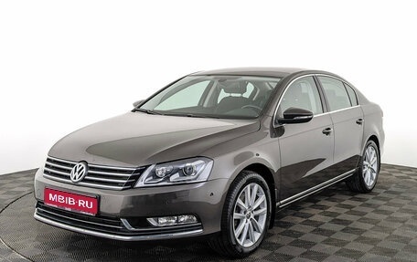 Volkswagen Passat B7, 2013 год, 1 450 000 рублей, 1 фотография
