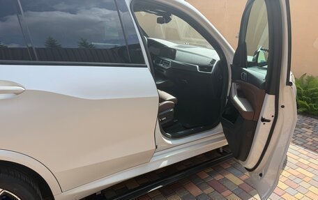 BMW X5, 2019 год, 7 100 000 рублей, 9 фотография