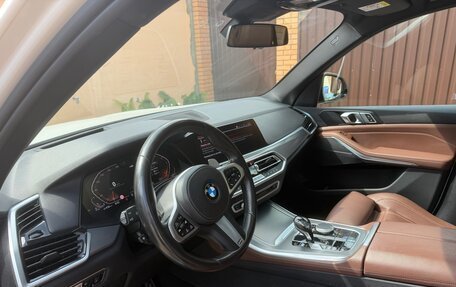 BMW X5, 2019 год, 7 100 000 рублей, 12 фотография