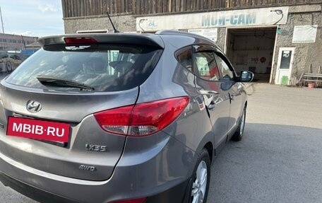 Hyundai ix35 I рестайлинг, 2012 год, 950 000 рублей, 3 фотография