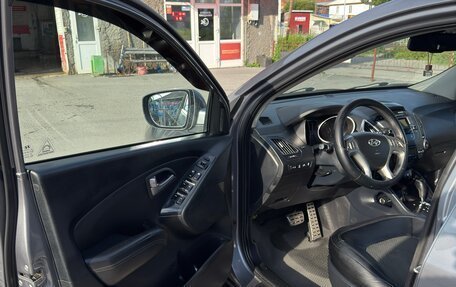 Hyundai ix35 I рестайлинг, 2012 год, 950 000 рублей, 4 фотография