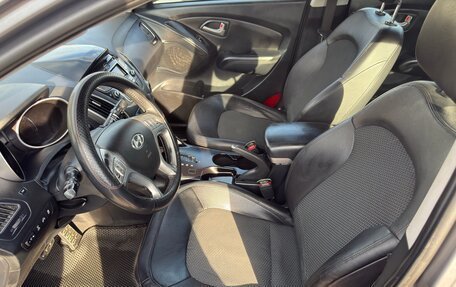 Hyundai ix35 I рестайлинг, 2012 год, 950 000 рублей, 6 фотография