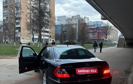 Mercedes-Benz E-Класс, 2006 год, 1 900 000 рублей, 2 фотография