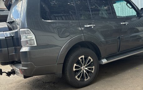 Mitsubishi Pajero IV, 2017 год, 3 100 000 рублей, 3 фотография