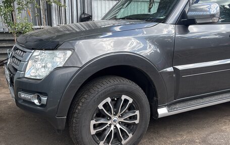 Mitsubishi Pajero IV, 2017 год, 3 100 000 рублей, 6 фотография