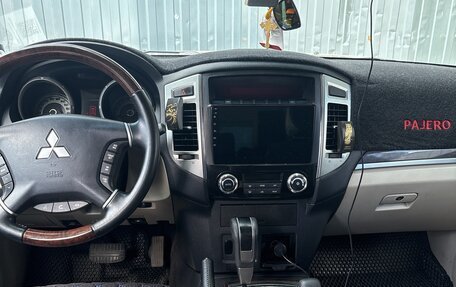 Mitsubishi Pajero IV, 2017 год, 3 100 000 рублей, 10 фотография