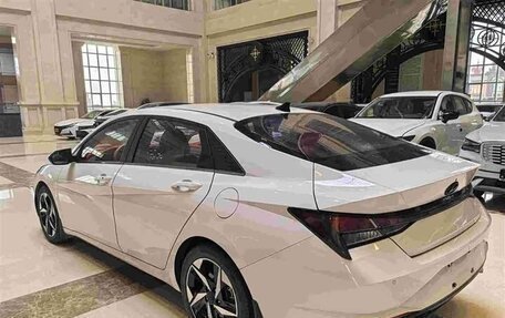 Hyundai Elantra, 2023 год, 1 400 000 рублей, 6 фотография