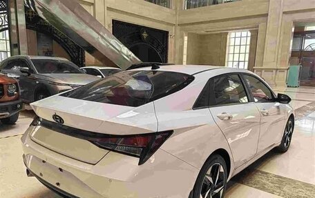Hyundai Elantra, 2023 год, 1 400 000 рублей, 4 фотография