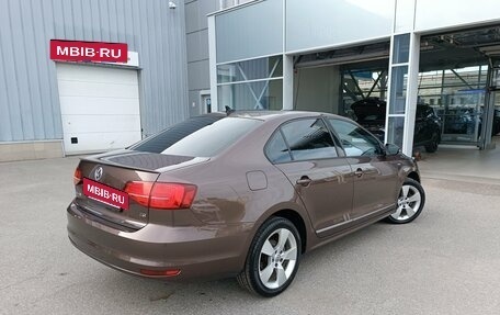 Volkswagen Jetta VI, 2017 год, 1 325 000 рублей, 2 фотография