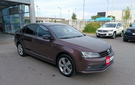 Volkswagen Jetta VI, 2017 год, 1 325 000 рублей, 4 фотография