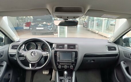 Volkswagen Jetta VI, 2017 год, 1 325 000 рублей, 15 фотография