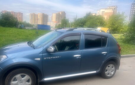 Renault Sandero II рестайлинг, 2013 год, 525 000 рублей, 2 фотография