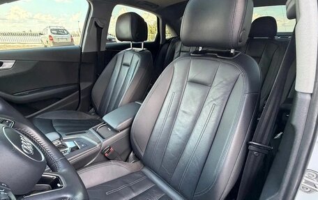 Audi A4, 2017 год, 2 000 000 рублей, 4 фотография