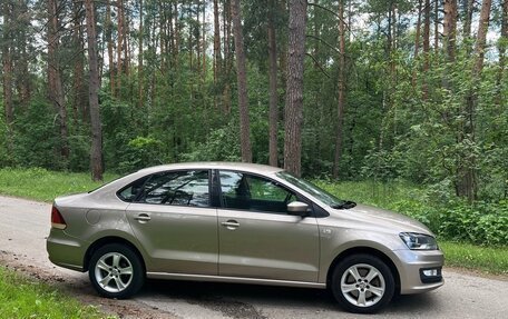 Volkswagen Polo VI (EU Market), 2015 год, 1 180 000 рублей, 2 фотография