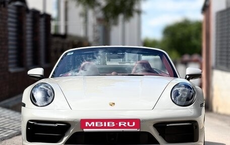 Porsche 911, 2021 год, 17 000 000 рублей, 4 фотография