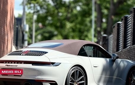 Porsche 911, 2021 год, 17 000 000 рублей, 7 фотография