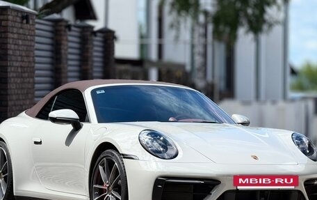 Porsche 911, 2021 год, 17 000 000 рублей, 6 фотография
