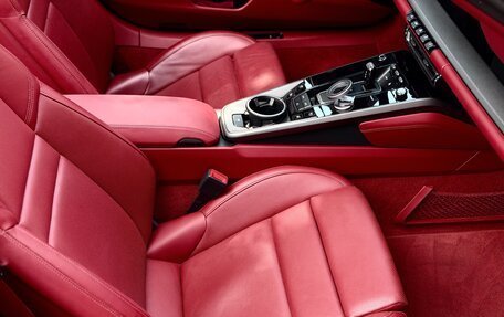 Porsche 911, 2021 год, 17 000 000 рублей, 35 фотография
