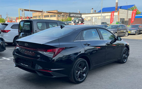 Hyundai Elantra, 2021 год, 2 350 000 рублей, 9 фотография