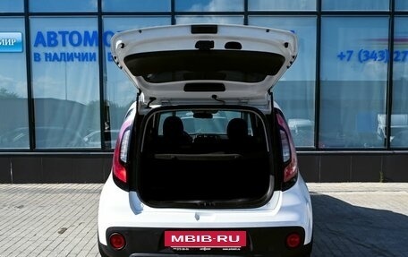 KIA Soul II рестайлинг, 2018 год, 1 729 000 рублей, 20 фотография
