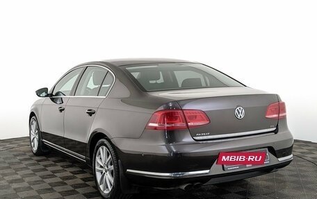 Volkswagen Passat B7, 2013 год, 1 450 000 рублей, 7 фотография