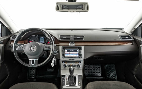 Volkswagen Passat B7, 2013 год, 1 450 000 рублей, 14 фотография