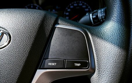 Hyundai Solaris II рестайлинг, 2018 год, 1 325 000 рублей, 13 фотография