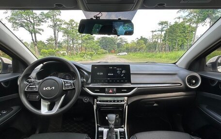 KIA K3, 2022 год, 1 330 000 рублей, 10 фотография