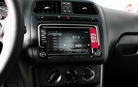 Volkswagen Polo VI (EU Market), 2012 год, 840 000 рублей, 11 фотография