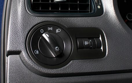 Volkswagen Polo VI (EU Market), 2012 год, 840 000 рублей, 13 фотография