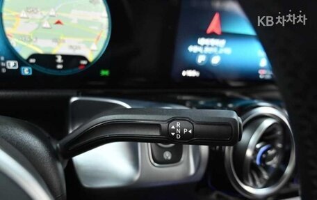 Mercedes-Benz GLB, 2022 год, 2 581 010 рублей, 9 фотография