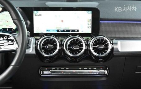 Mercedes-Benz GLB, 2022 год, 2 581 010 рублей, 14 фотография