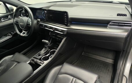 KIA K5, 2022 год, 2 994 000 рублей, 23 фотография