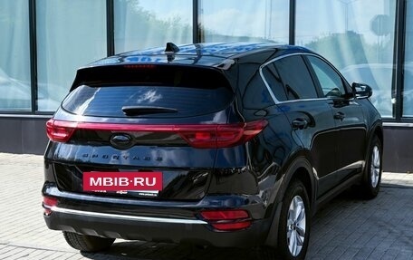 KIA Sportage IV рестайлинг, 2018 год, 2 029 000 рублей, 5 фотография