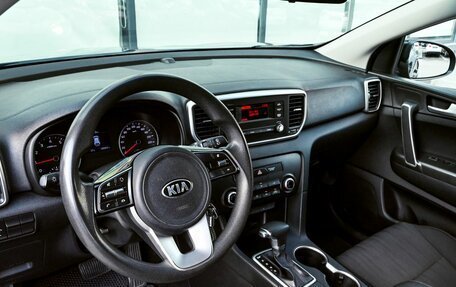 KIA Sportage IV рестайлинг, 2018 год, 2 029 000 рублей, 15 фотография