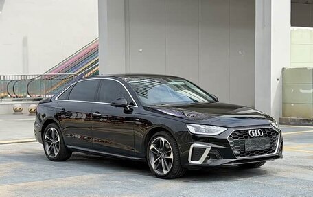 Audi A4, 2022 год, 2 310 000 рублей, 1 фотография