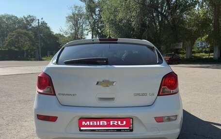 Chevrolet Cruze II, 2012 год, 800 000 рублей, 3 фотография