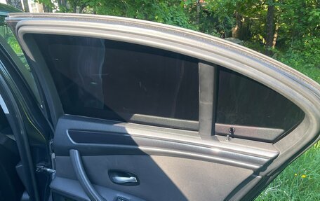 BMW 5 серия, 2008 год, 900 000 рублей, 16 фотография
