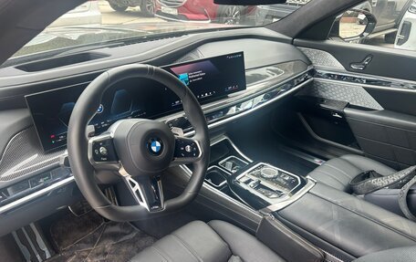 BMW 7 серия, 2022 год, 16 500 000 рублей, 8 фотография